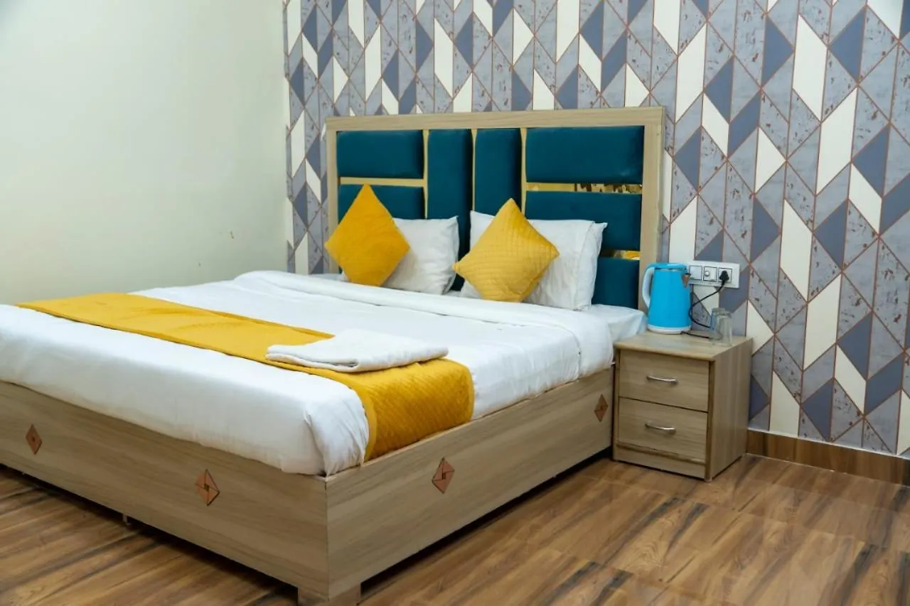 Hotel Jimmy Palace Agra   Agra (Uttar Pradesh)